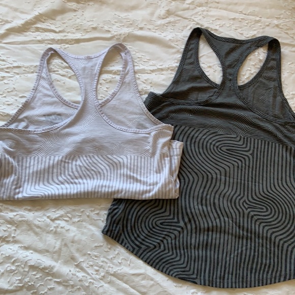 Dri Fit Nike Tanks - Picture 3 of 3